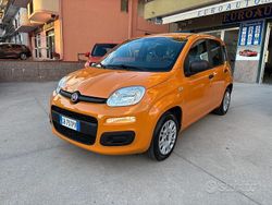 Arancione Usata 2020 Fiat Panda Easy Due volumi | 7998 € (Buon prezzo)