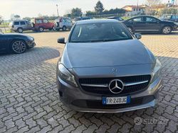 Grigio Usata 2017 Mercedes A160 Premium Due volumi | 15.000 € (Super prezzo)