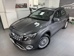 Grigio Usata 2017 Mercedes GLA180 SUV | 19.900 € (Ottimo prezzo)