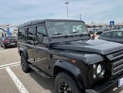 Nero Usata 2012 Land Rover Defender SUV | 38.000 € (Cara)