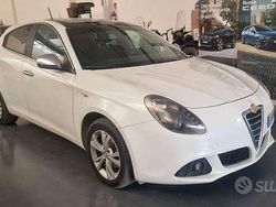 Bianco Usata 2011 Alfa Romeo Giulietta Distinctive Due volumi | 3800 € (Super prezzo)