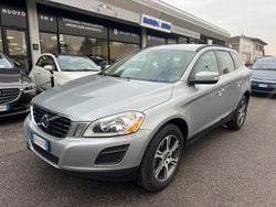 Argento Usata 2011 Volvo XC60 Momentum SUV | 9900 € (Buon prezzo)
