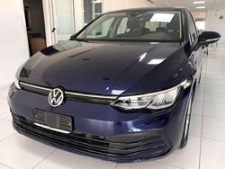 Blu/azzurro Usata 2020 VW Golf VIII Life Tre volumi | 17.990 € (Buon prezzo)
