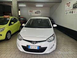 Bianco Usata 2012 Hyundai i20 Tre volumi | 3999 € (Buon prezzo)