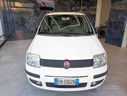 Bianco Usata 2012 Fiat Panda Classica Tre volumi | 5500 € (Buon prezzo)