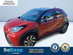 Rosso metallizzato Usata 2023 Toyota Aygo X Trend SUV | 16.700 € (Buon prezzo)