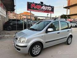 Grigio Usata 2011 Fiat Panda Dynamic Tre volumi | 4500 € (Buon prezzo)