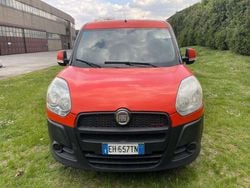 Arancione Usata 2011 Fiat Doblò Monovolume | 4500 € (Super prezzo)