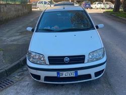 Bianco Usata 2007 Fiat Punto Due volumi | 1200 €