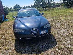 Grigio Usata 2004 Alfa Romeo 166 Distinctive Tre volumi | 600 € (Ottimo prezzo)