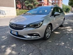 Argento Usata 2017 Opel Astra Innovation Station wagon | 5800 € (Buon prezzo)