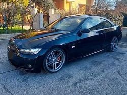 Nero Usata 2007 BMW 330 Efficient Dynamics Coupé | 11.900 € (Cara)
