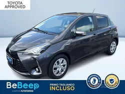 Grigio scuro metallizzato Usata 2019 Toyota Yaris Hybrid Active Tre volumi | 14.300 € (Buon prezzo)
