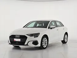Bianco Usata 2022 Audi A3 Business | 24.200 € (Buon prezzo)