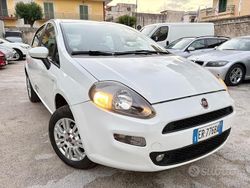 Bianco Usata 2013 Fiat Punto Due volumi | 2000 € (Buon prezzo)