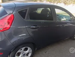 Usata 2009 Ford Fiesta Due volumi | 3500 € (Ottimo prezzo)