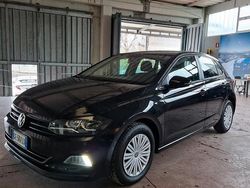 Nero Usata 2021 VW Polo Trendline Tre volumi | 14.990 € (Buon prezzo)