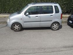 Grigio Usata 2002 Opel Agila Due volumi | 1500 € (Buon prezzo)