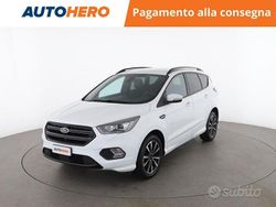 Bianco Usata 2017 Ford Kuga SUV | 14.599 € (Buon prezzo)
