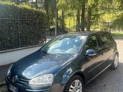 Usata 2008 VW Golf V | 3000 € (Buon prezzo)