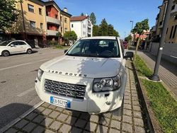 Bianco Usata 2010 Land Rover Freelander 2 SUV | 8000 € (Buon prezzo)