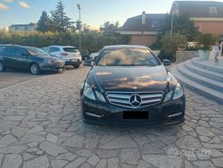 Nero Usata 2013 Mercedes E220 Premium Coupé | 15.500 € (Molto cara)