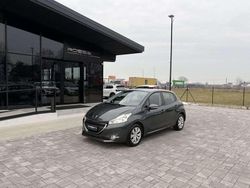 Grigio Usata 2013 Peugeot 208 Due volumi | 6550 € (Buon prezzo)