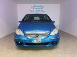 Azzurro Usata 2007 Mercedes A170 Avantgarde Tre volumi | 3990 € (Buon prezzo)