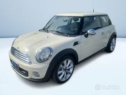 Bianco pastello Usata 2014 Mini One D Due volumi | 8200 € (Buon prezzo)