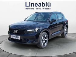 Nero Nuova 2025 Volvo XC40 Plus SUV | 42.900 € (Molto cara)