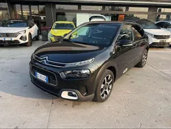 Nero Usata 2020 Citroën C4 Cactus PureTech Due volumi | 15.400 € (Molto cara)