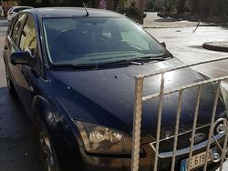 Nero Usata 2006 Ford Focus Tre volumi | 1000 € (Buon prezzo)