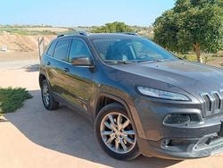 Grigio Usata 2015 Jeep Cherokee Limited SUV | 10.000 € (Ottimo prezzo)