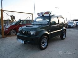 Verde Usata 2014 Suzuki Jimny SUV | 10.990 € (Buon prezzo)