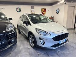 Grigio Usata 2019 Ford Fiesta Active Due volumi | 12.400 € (Buon prezzo)
