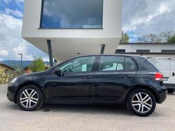 Nero Usata 2010 VW Golf VI Tre volumi | 4700 € (Buon prezzo)
