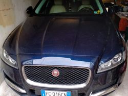 Blu Usata 2016 Jaguar XF Tre volumi | 17.000 € (Molto cara)