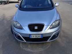 Grigio Usata 2010 Seat Altea XL Ecomotive Monovolume | 3900 € (Buon prezzo)