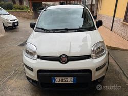 Bianco Usata 2022 Fiat Panda Tre volumi | 10.500 €