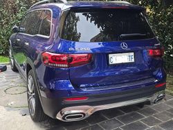 Blu/azzurro Usata 2023 Mercedes GLB250 AMG line SUV | 39.000 €