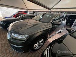 Grigio Usata 2018 Audi Q7 S-Line SUV | 43.000 €