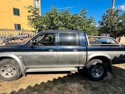 Usata 2004 Mitsubishi L200 Pick-up | 7500 €