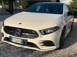 Bianco Usata 2018 Mercedes A180 Premium Tre volumi | 22.900 € (Cara)