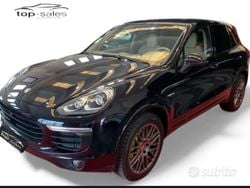 Nero Usata 2017 Porsche Cayenne SUV | 38.900 € (Buon prezzo)