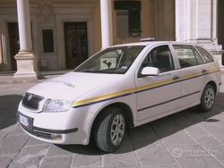 Usata 2005 Skoda Fabia Due volumi | 3000 € (Molto cara)