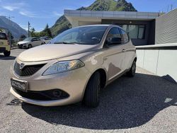 Oro Usata 2018 Lancia Ypsilon Gold Due volumi | 10.500 € (Buon prezzo)