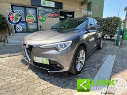 Grigio Usata 2017 Alfa Romeo Stelvio Executive SUV | 19.000 € (Ottimo prezzo)