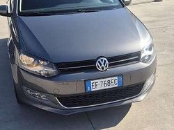 Usata 2011 VW Polo Highline Tre volumi | 5500 € (Buon prezzo)