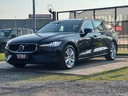 Nero Usata 2021 Volvo V60 R-Design Station wagon | 24.000 € (Cara)