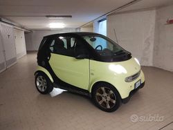 Giallo Usata 2006 Smart ForTwo Coupé Coupé | 2100 €